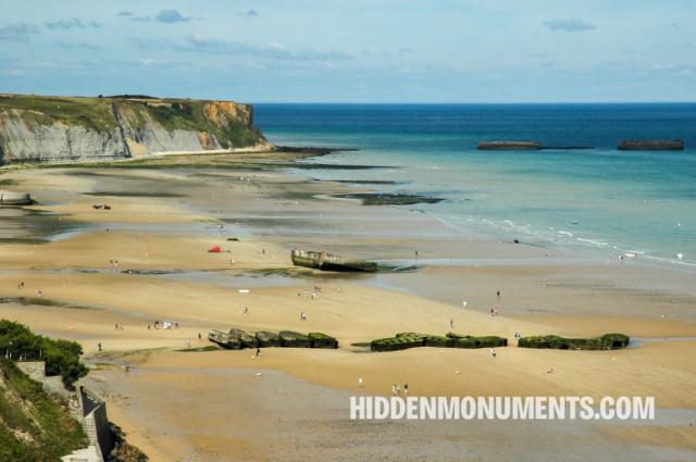 Mulberry harbour (Normandy)